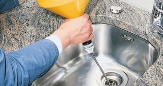 Устранение засоров в трубах и канализации в Ейске в октябре